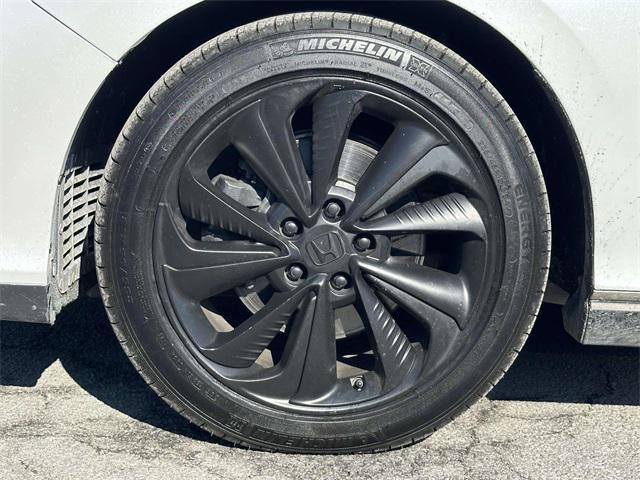 used 2018 Honda Clarity Plug-In Hybrid car, priced at $18,700