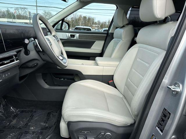 used 2024 Hyundai Santa Fe car, priced at $37,499