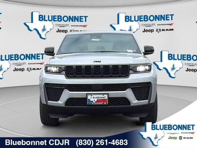 new 2026 Jeep Grand Cherokee car, priced at $41,995