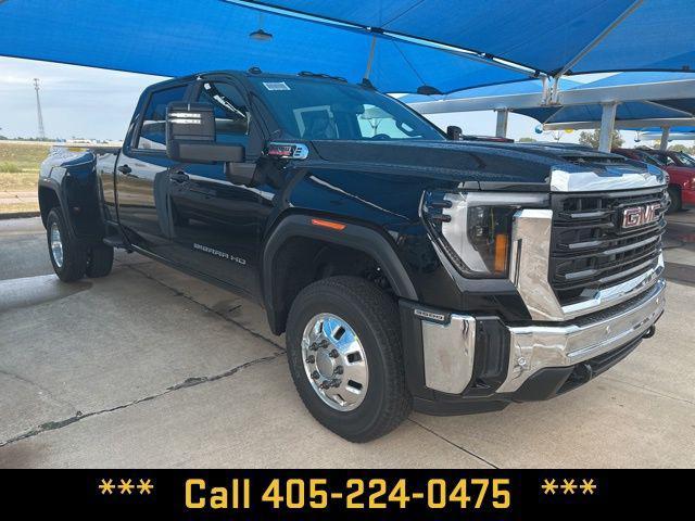 new 2026 GMC Sierra 3500 car, priced at $72,500