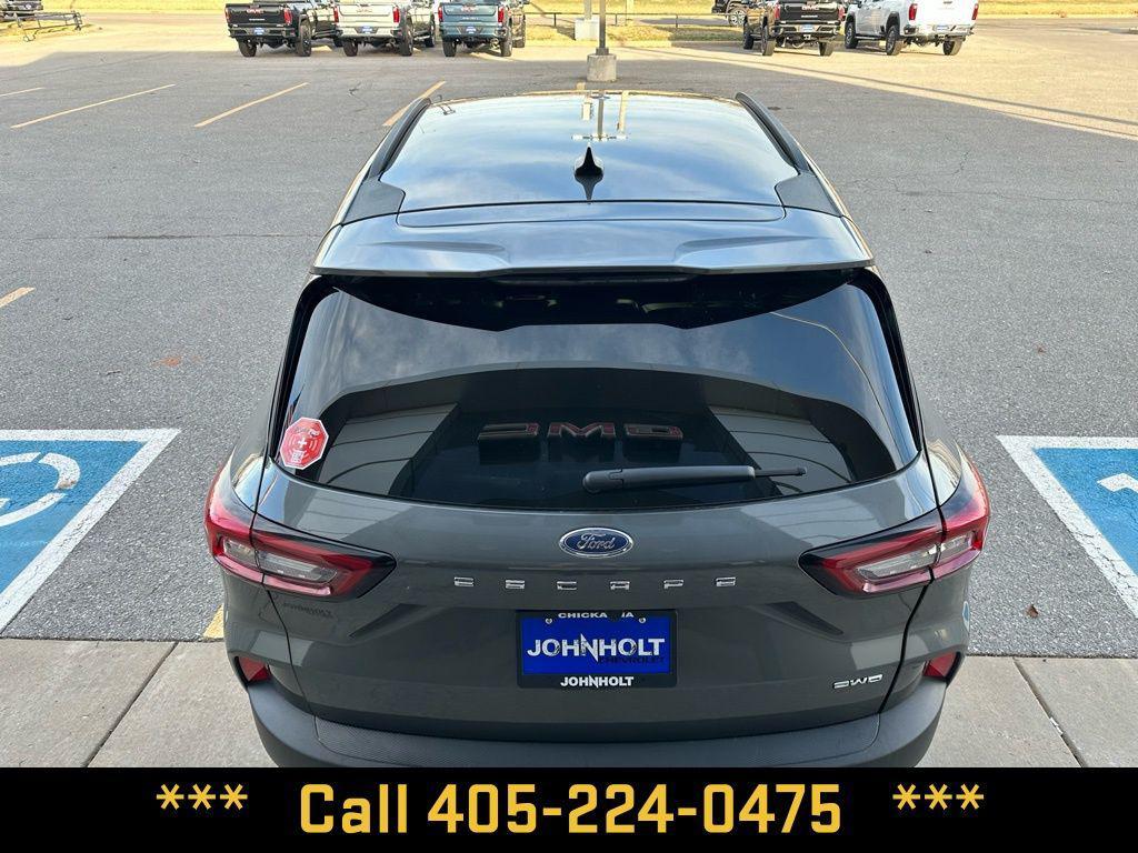 used 2025 Ford Escape car, priced at $25,114