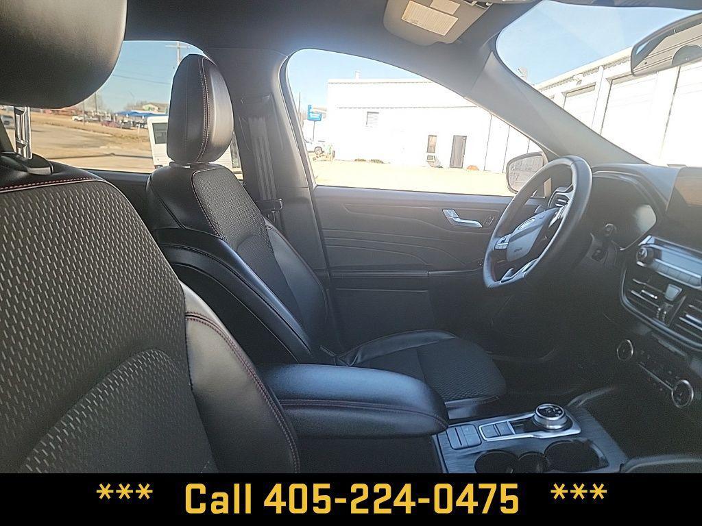 used 2025 Ford Escape car, priced at $26,950
