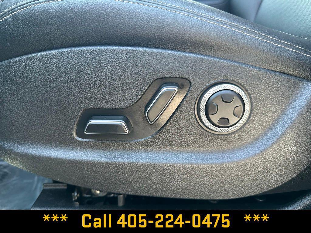 used 2025 Genesis GV70 car, priced at $36,500