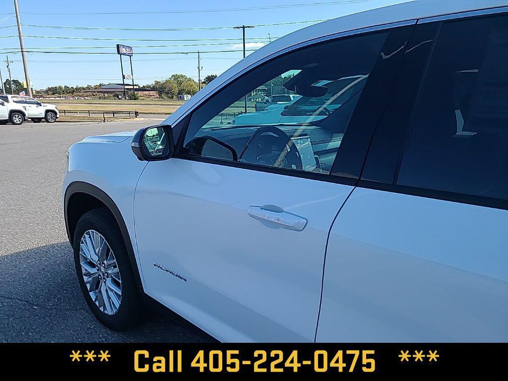 new 2026 GMC Acadia car, priced at $49,250