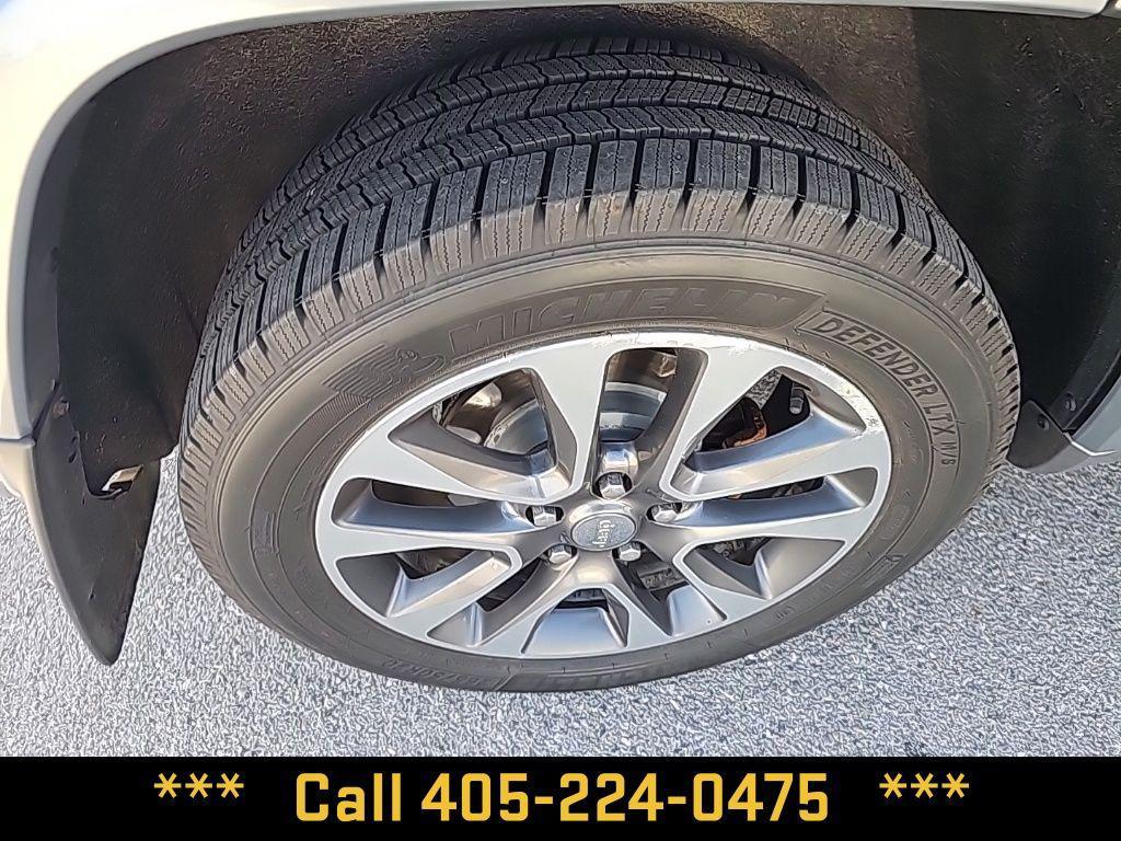 used 2018 Jeep Grand Cherokee car, priced at $21,600