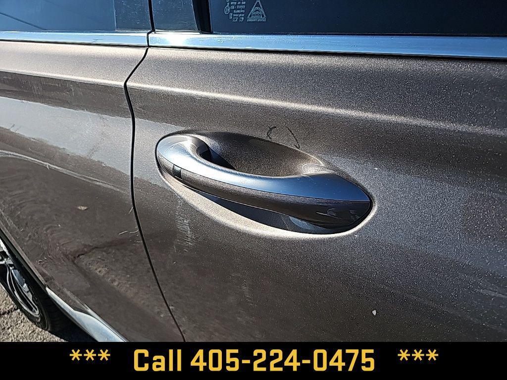 used 2020 Hyundai Santa Fe car, priced at $18,900