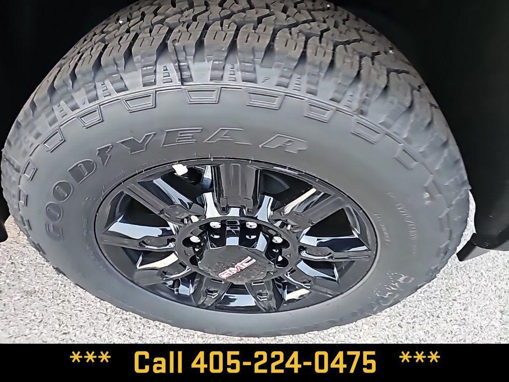 new 2026 GMC Sierra 2500 car, priced at $84,500