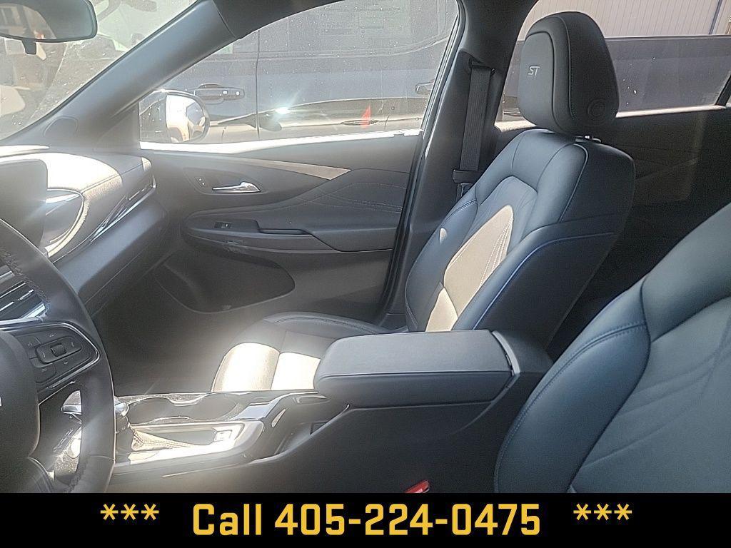 used 2024 Buick Envista car, priced at $25,600