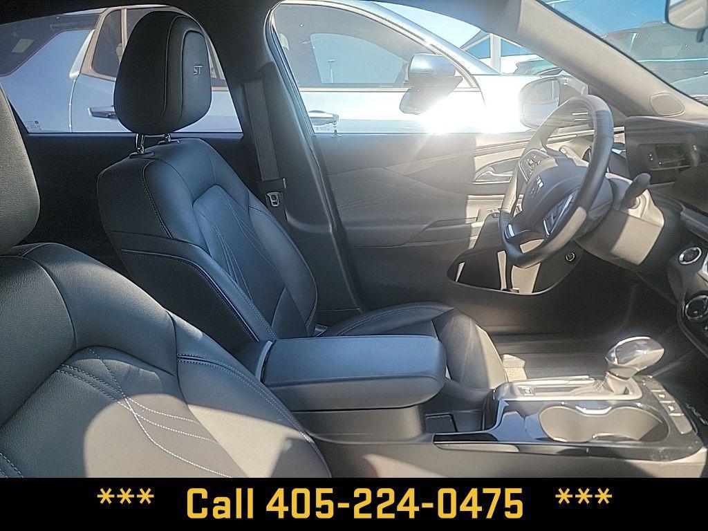 used 2024 Buick Envista car, priced at $25,600