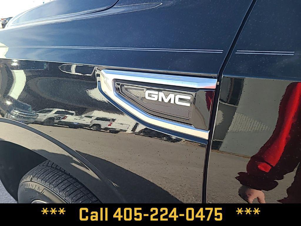 used 2021 GMC Yukon XL car, priced at $35,500