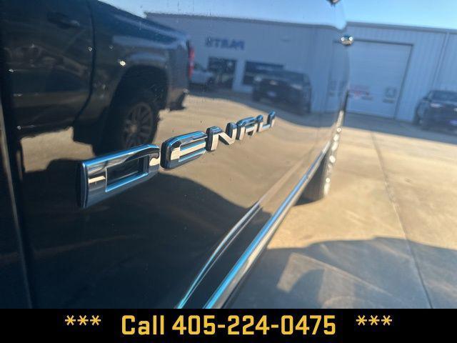 used 2021 GMC Yukon XL car, priced at $35,500