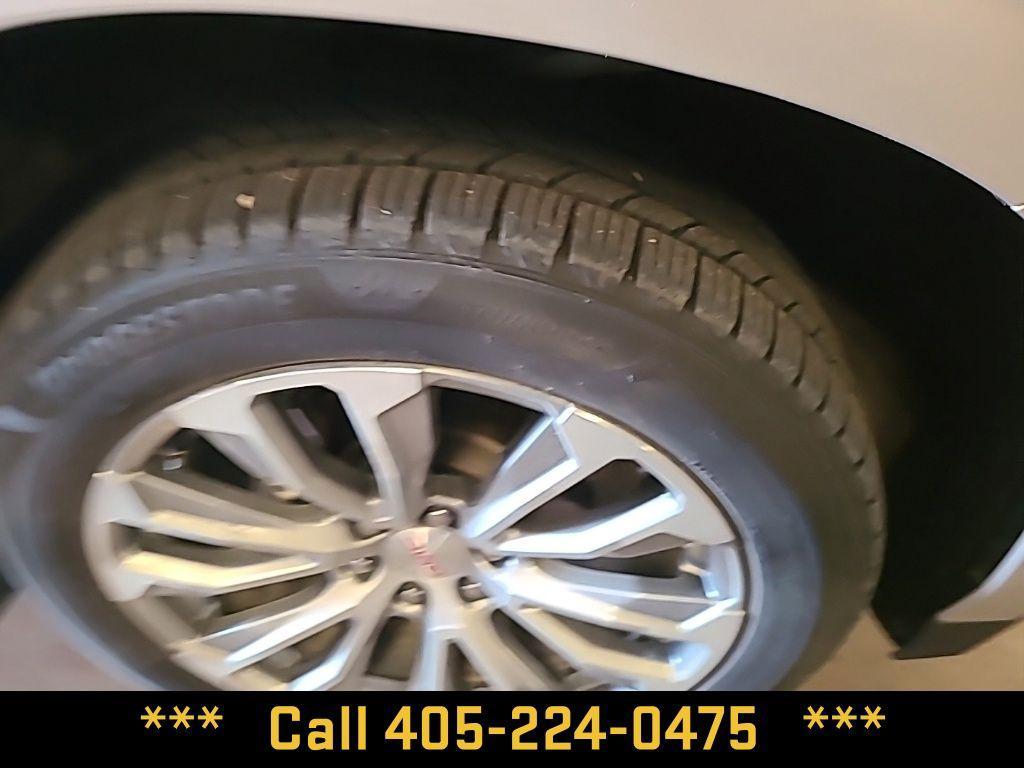 used 2021 GMC Yukon car, priced at $47,049