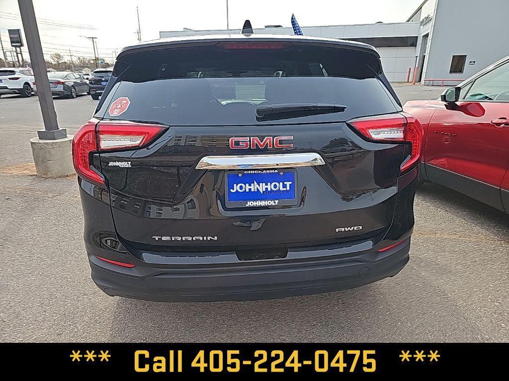 used 2024 GMC Terrain car, priced at $21,133