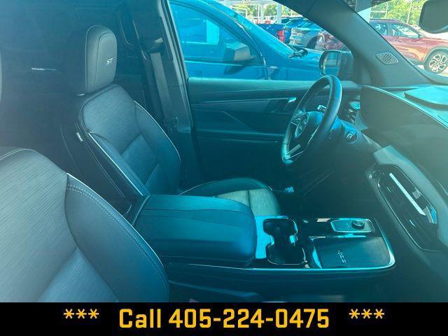 used 2025 Buick Enclave car, priced at $42,099
