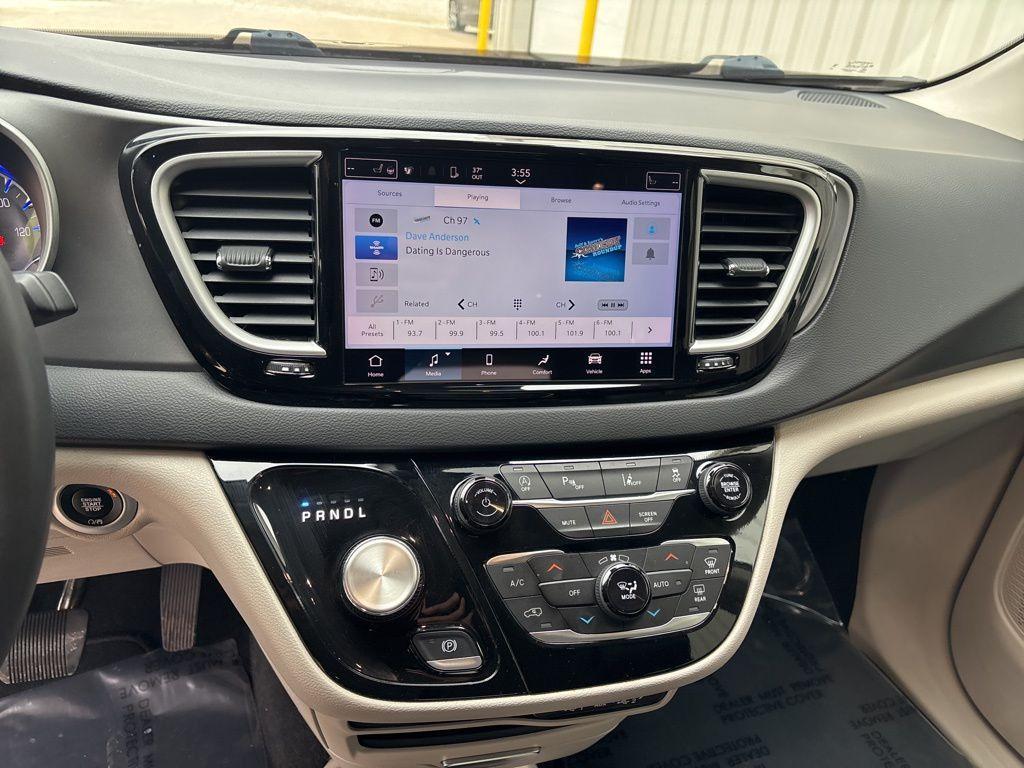 used 2023 Chrysler Pacifica car, priced at $23,900