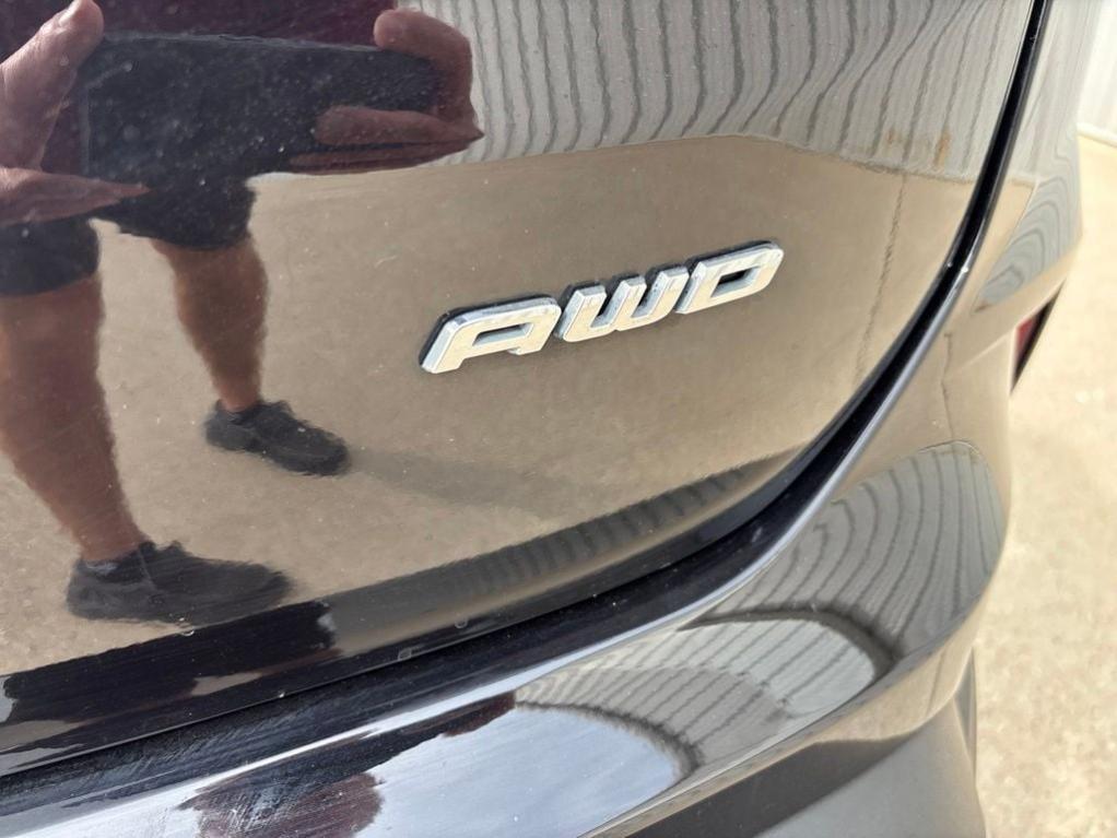 used 2024 Ford Edge car, priced at $26,900