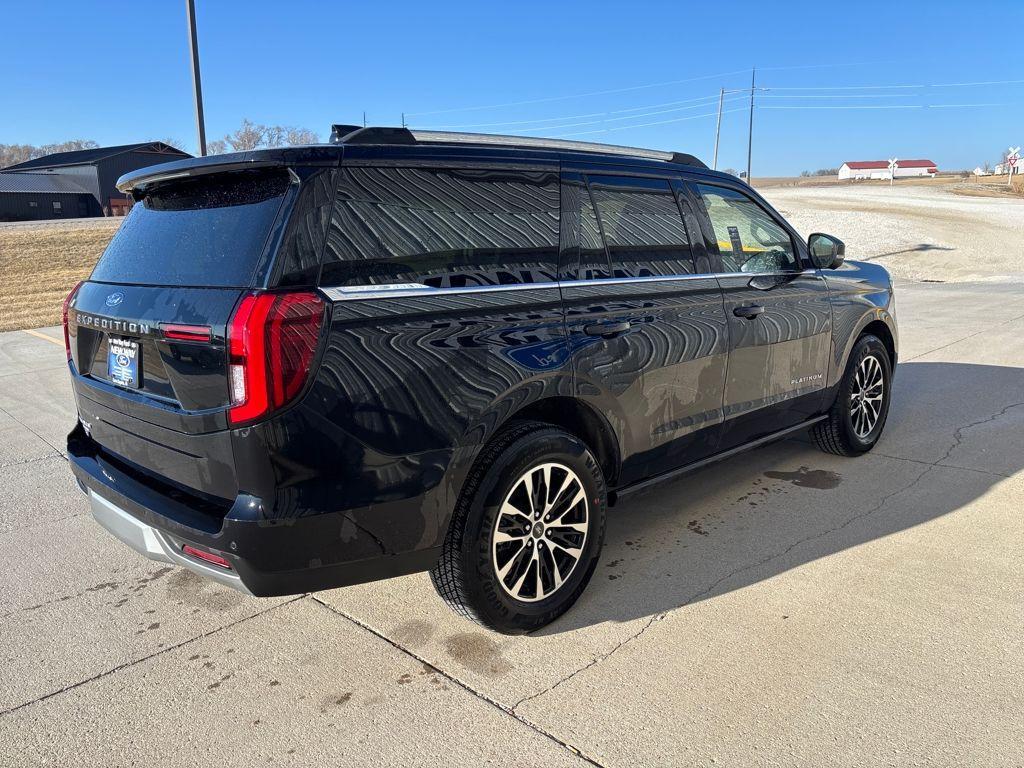 used 2025 Ford Expedition car, priced at $71,860