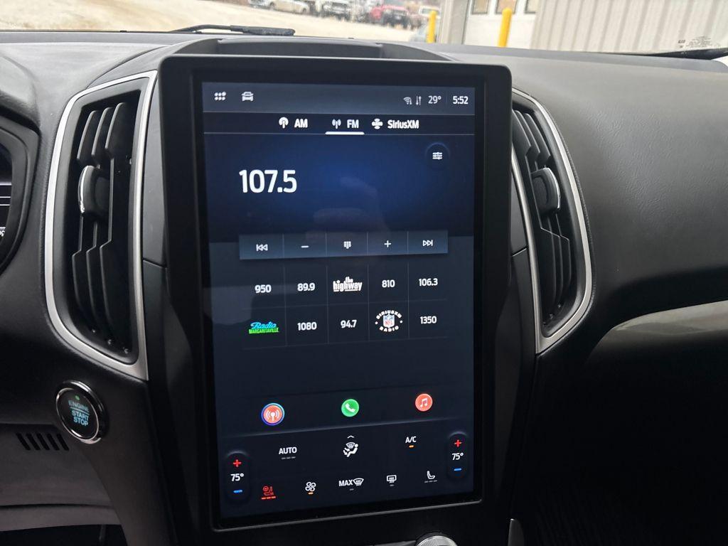 used 2024 Ford Edge car, priced at $28,900