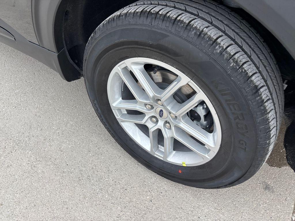 new 2026 Ford Explorer car, priced at $40,247