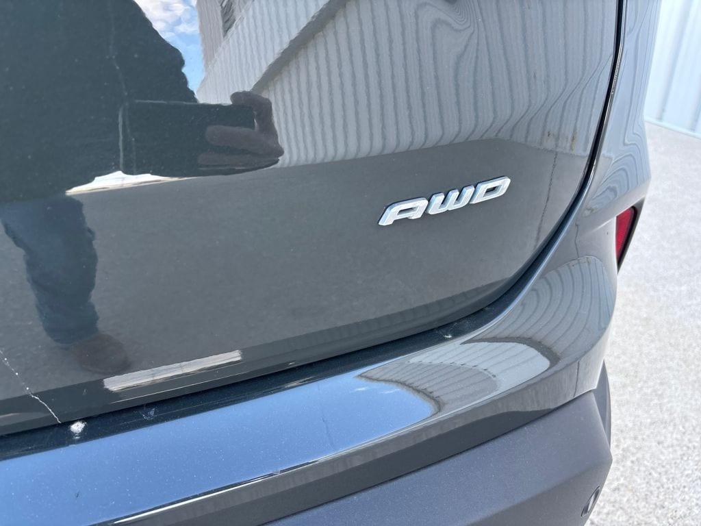 used 2024 Ford Edge car, priced at $27,900