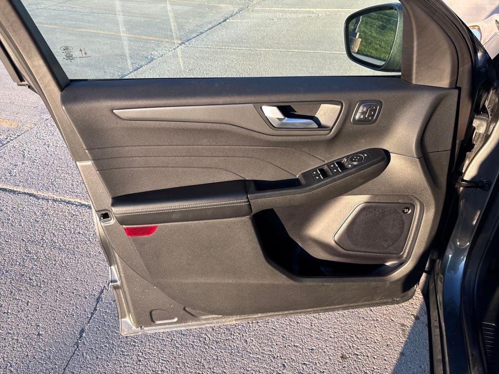 used 2023 Ford Escape car, priced at $23,900