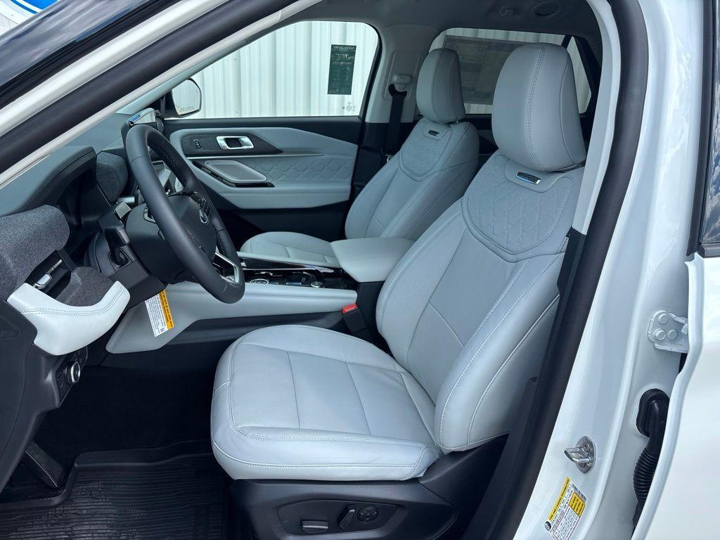 new 2026 Ford Explorer car, priced at $52,585
