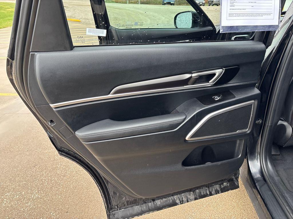 used 2025 Kia Telluride car, priced at $34,989