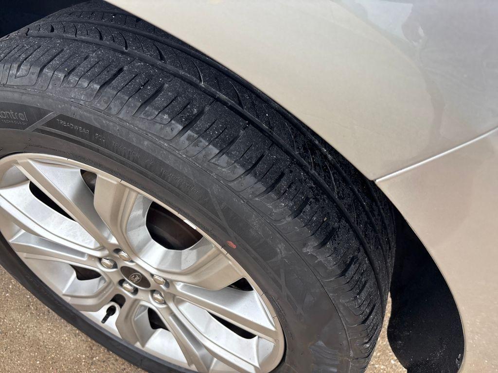 used 2024 Ford Edge car, priced at $26,500