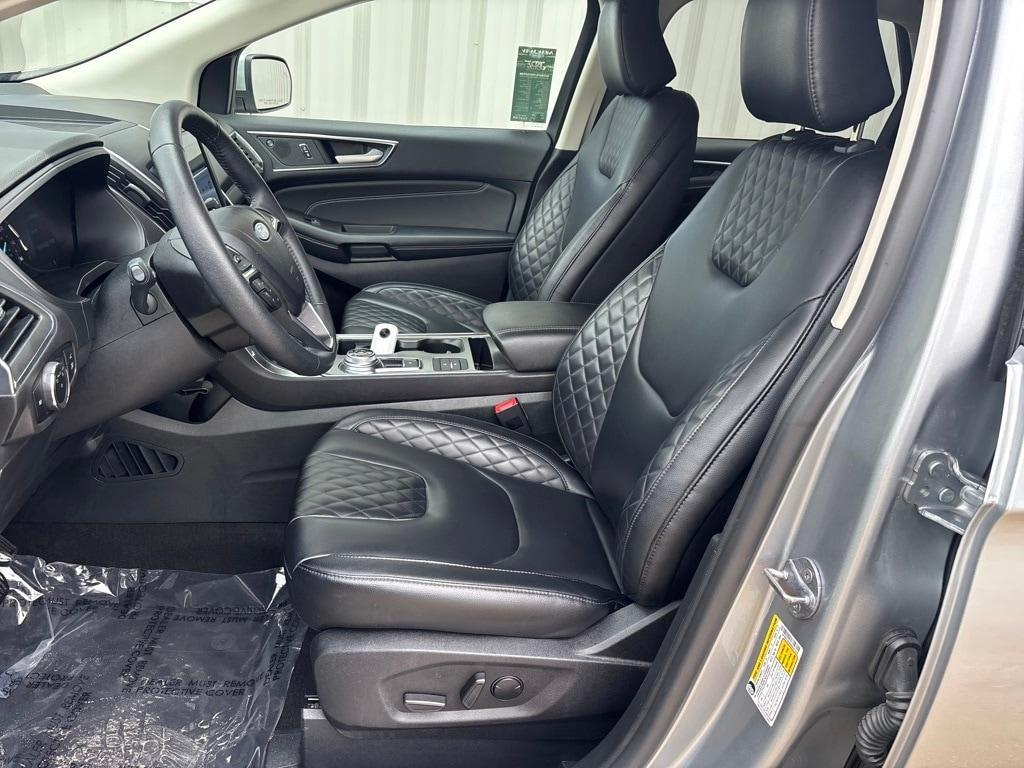 used 2024 Ford Edge car, priced at $27,500