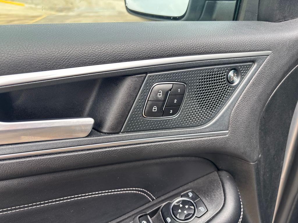 used 2024 Ford Edge car, priced at $26,500