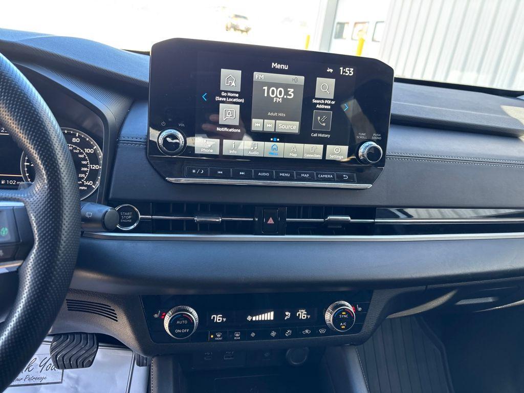 used 2024 Mitsubishi Outlander car, priced at $24,500