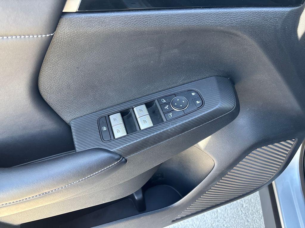 used 2024 Mitsubishi Outlander car, priced at $24,500