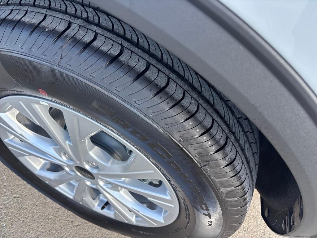 new 2025 Ford Escape car, priced at $27,462