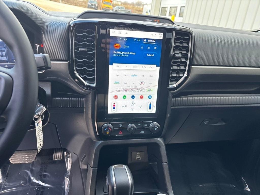 new 2025 Ford Ranger car, priced at $38,588