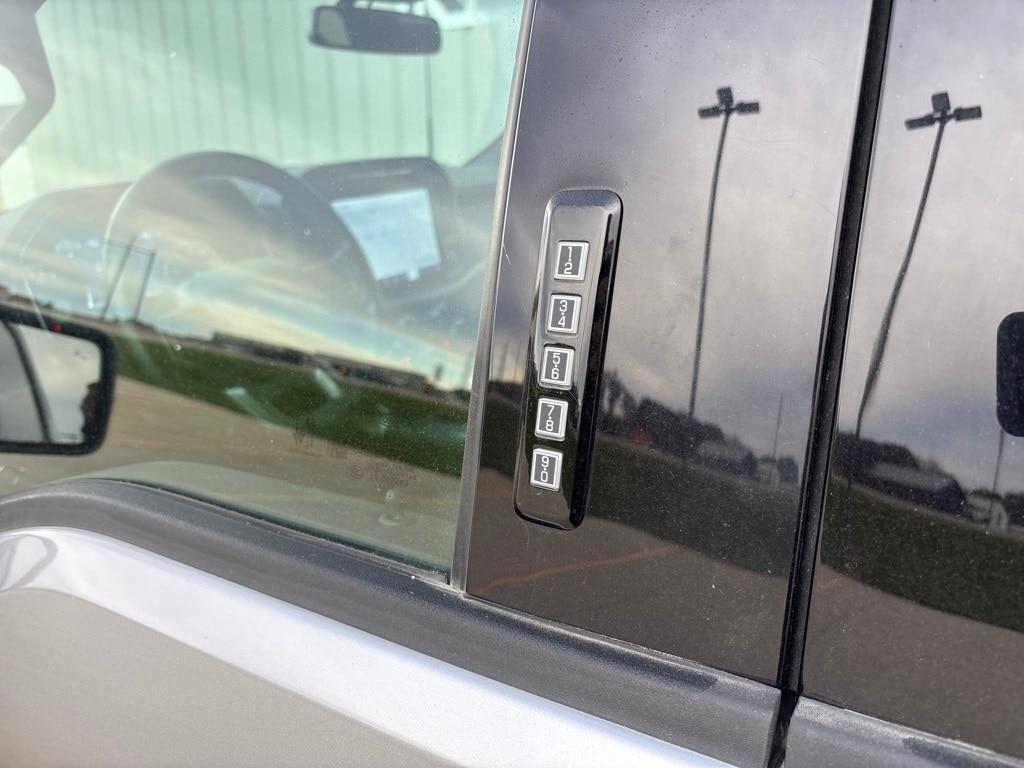 used 2022 Ford F-150 car, priced at $40,500