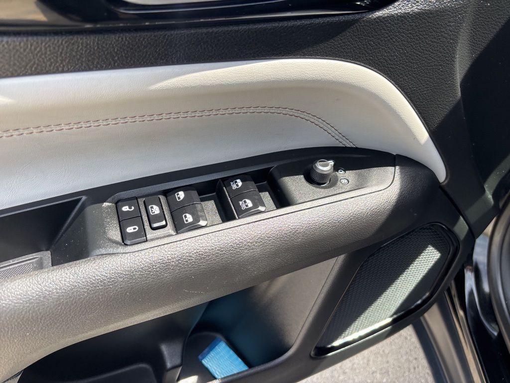 used 2022 Jeep Compass car, priced at $24,680