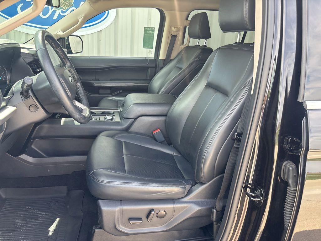 used 2024 Ford Expedition car, priced at $38,080