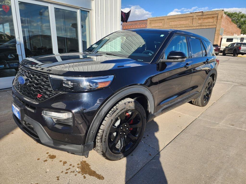 used 2022 Ford Explorer car