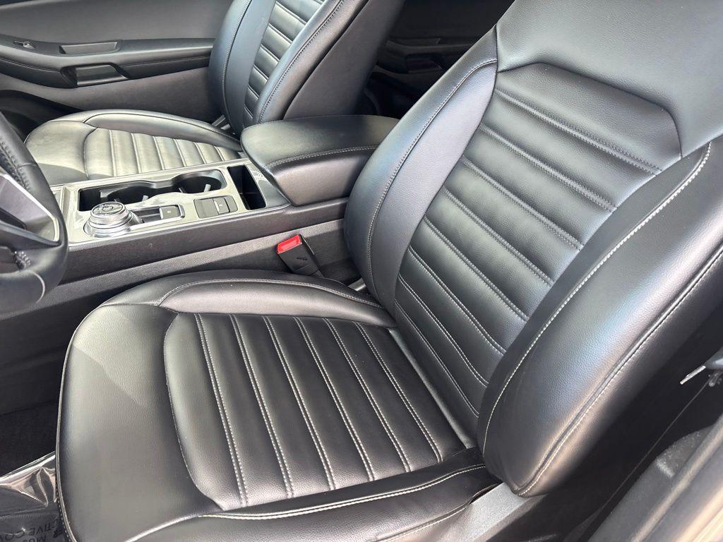 used 2024 Ford Edge car, priced at $25,080