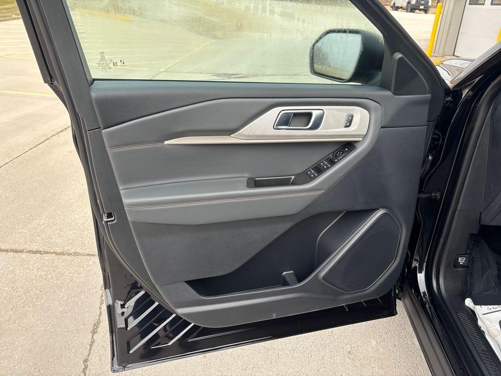 new 2026 Ford Explorer car, priced at $38,643
