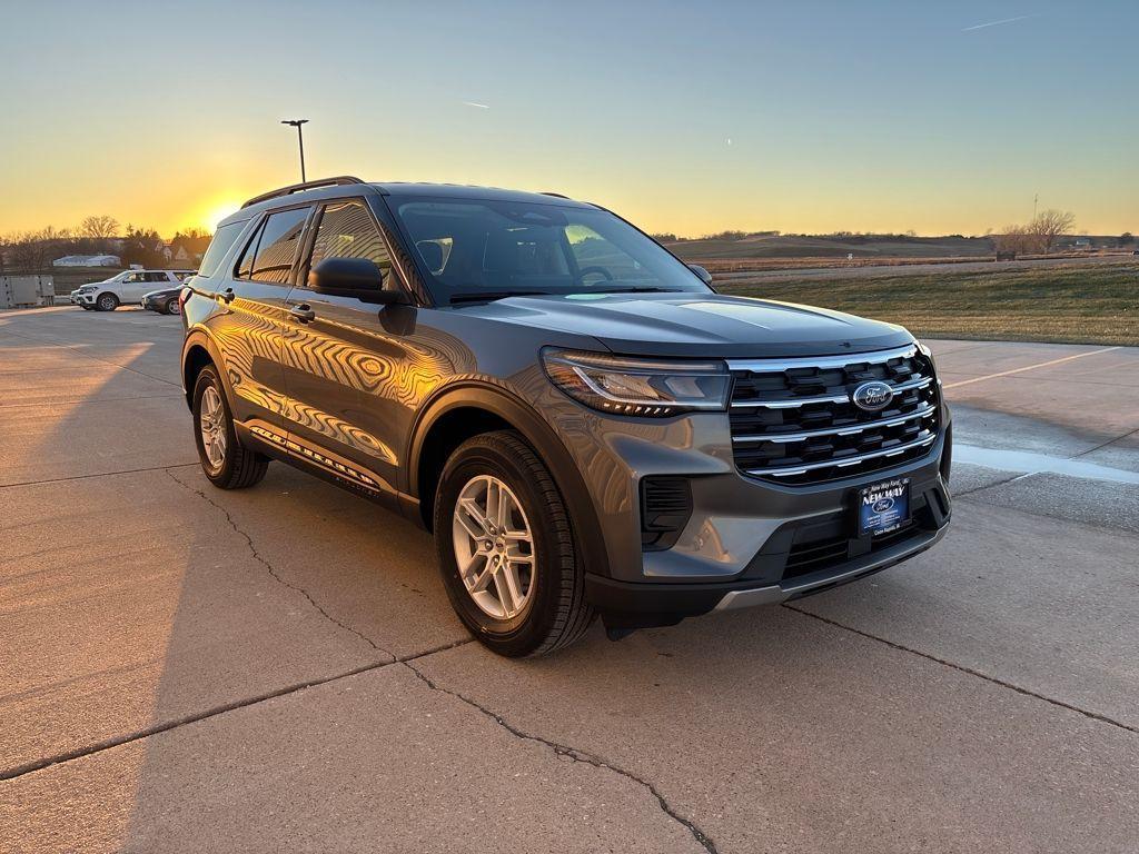 new 2026 Ford Explorer car, priced at $39,019