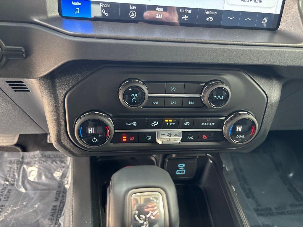 new 2025 Ford Bronco car, priced at $45,664
