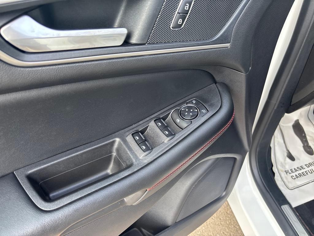 used 2022 Ford Edge car, priced at $26,750