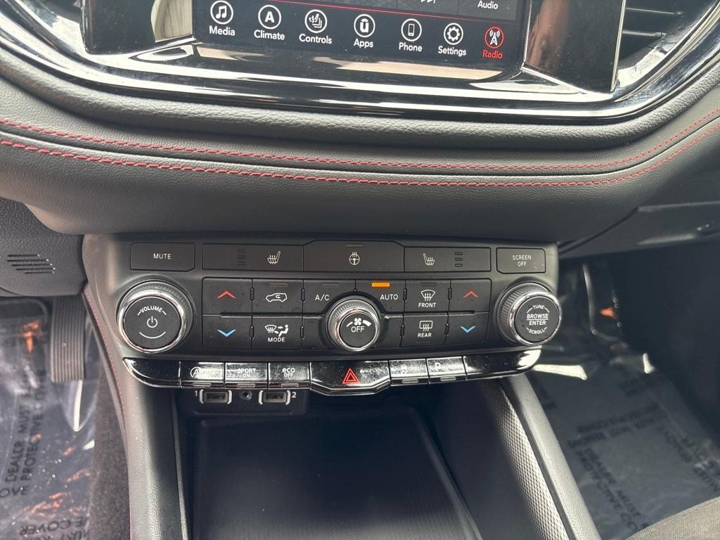 used 2024 Dodge Durango car, priced at $30,800