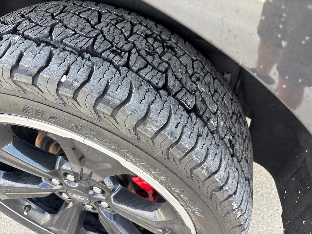 used 2022 Ford Expedition Max car, priced at $48,900