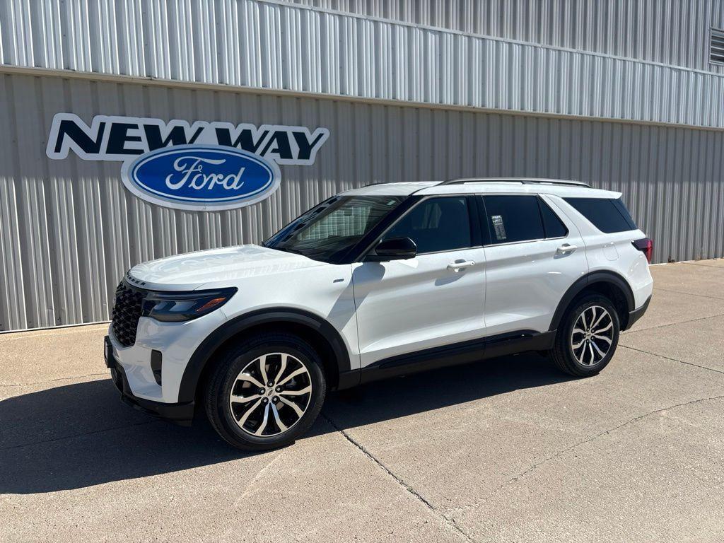 new 2027 Ford Explorer car, priced at $45,666