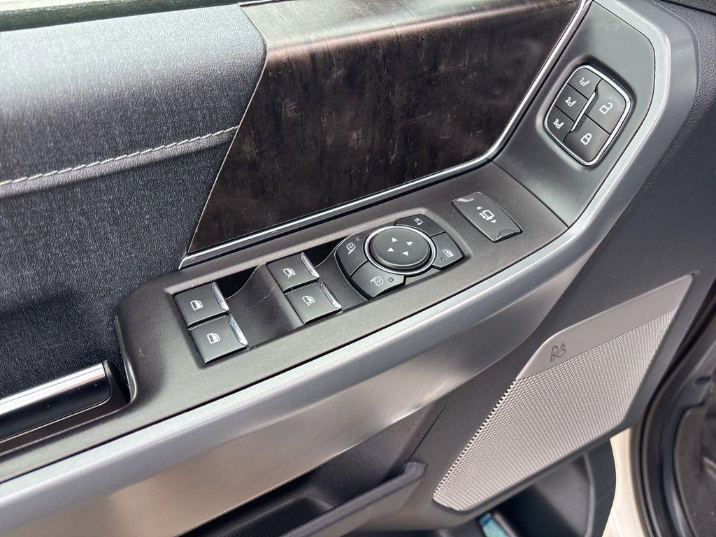 used 2022 Ford F-150 car, priced at $37,900