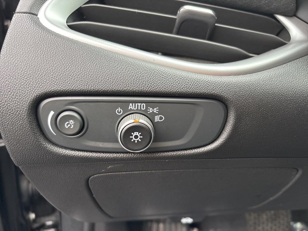 used 2024 Chevrolet Malibu car, priced at $19,875