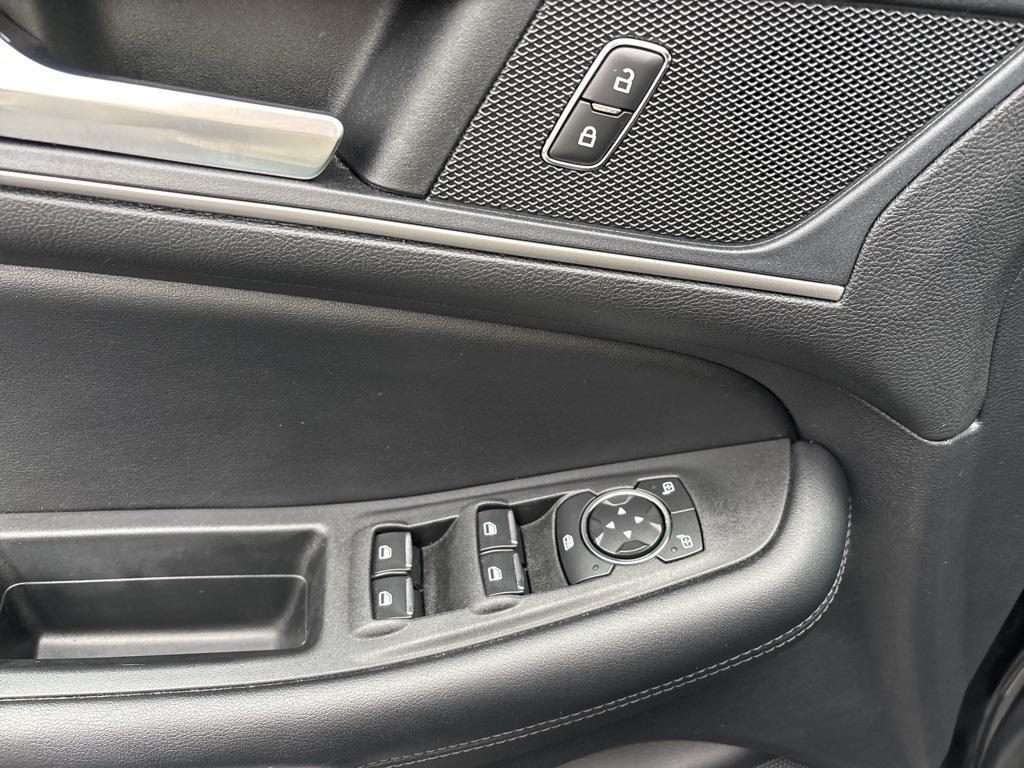 used 2022 Ford Edge car, priced at $23,587