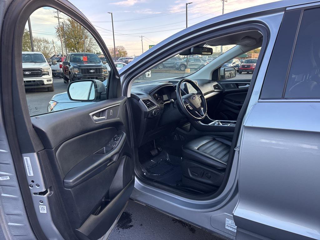 used 2024 Ford Edge car, priced at $21,984